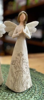 8.75&quot; Resin Angel Figurines
