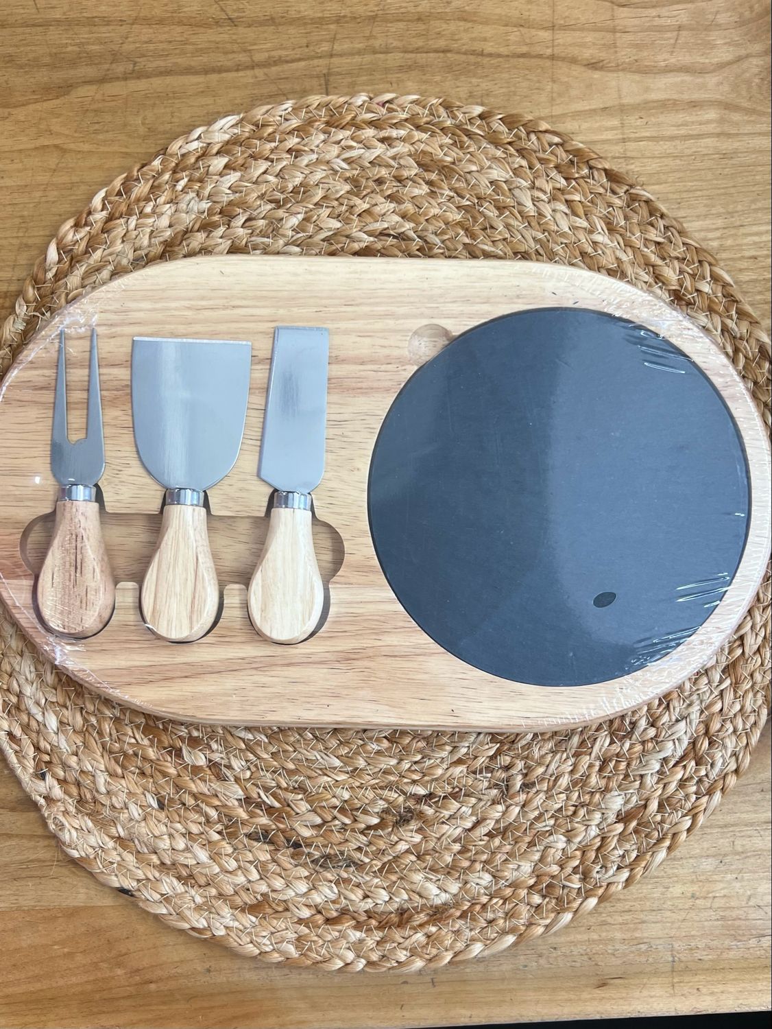 3 Piece Oval Slate Cheese Set 3 Piece Oval Slate Cheese Set