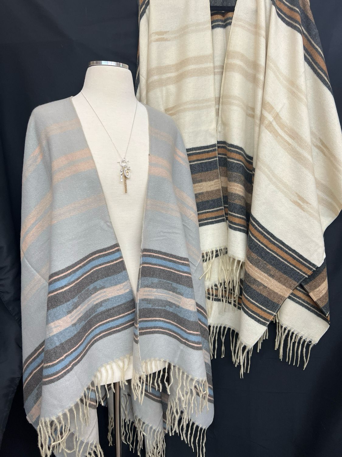 Aztek Stripe Poncho