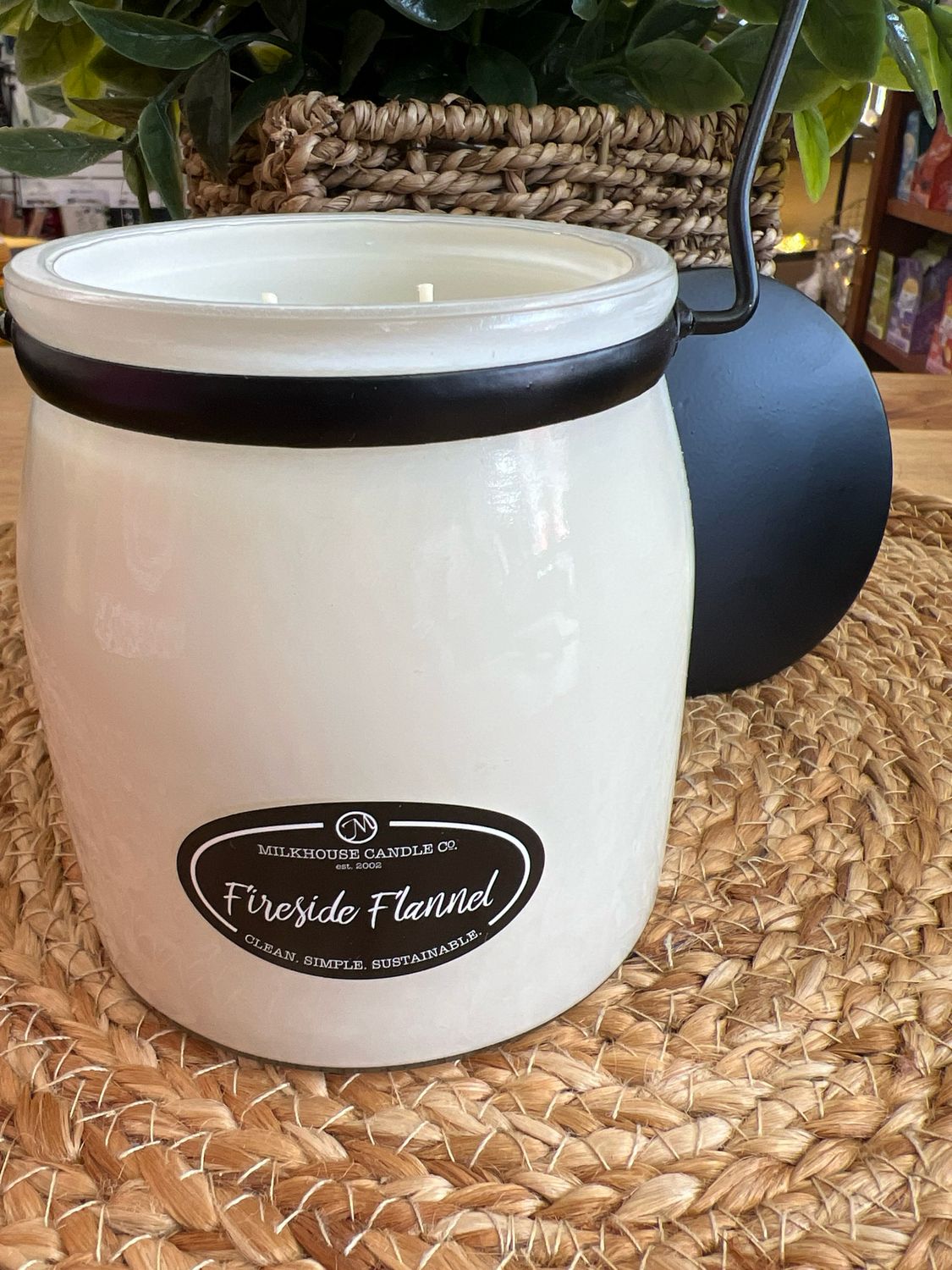 Milkhouse Fireside Flannel 16oz Creamery Jar