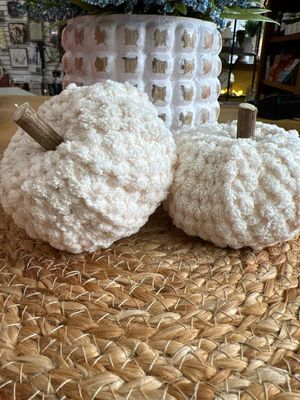 2-1/2" Cream Filler Pumpkins