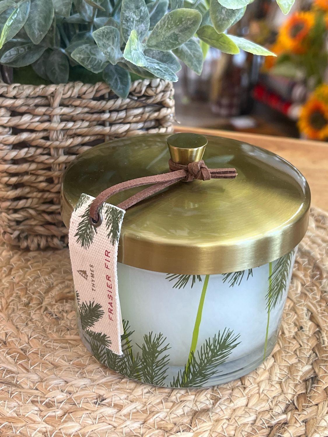 Thymes Frasier Fir Heritage Pine 3 Wick Candle Thymes Frasier Fir Heritage Pine 3 Wick Candle