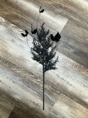 27" Black &amp; Purple Bat Spray