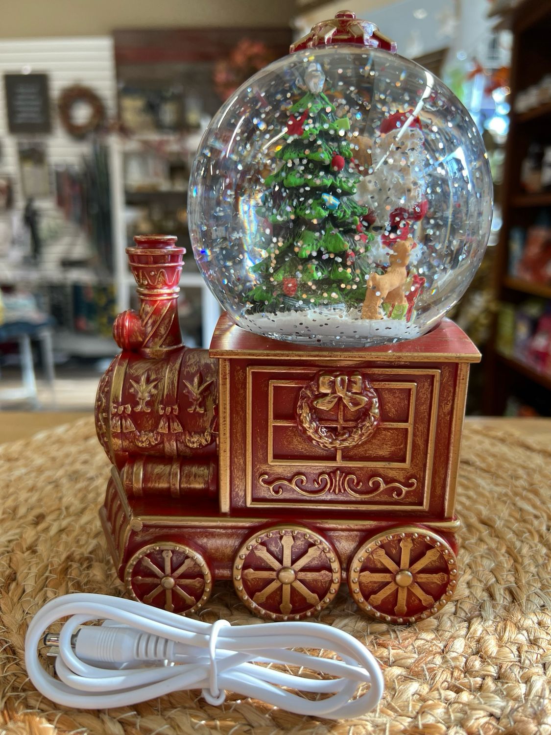 7-1/2" LED Spinning Train Water Lantern 7-1/2" LED Spinning Train Water Lantern