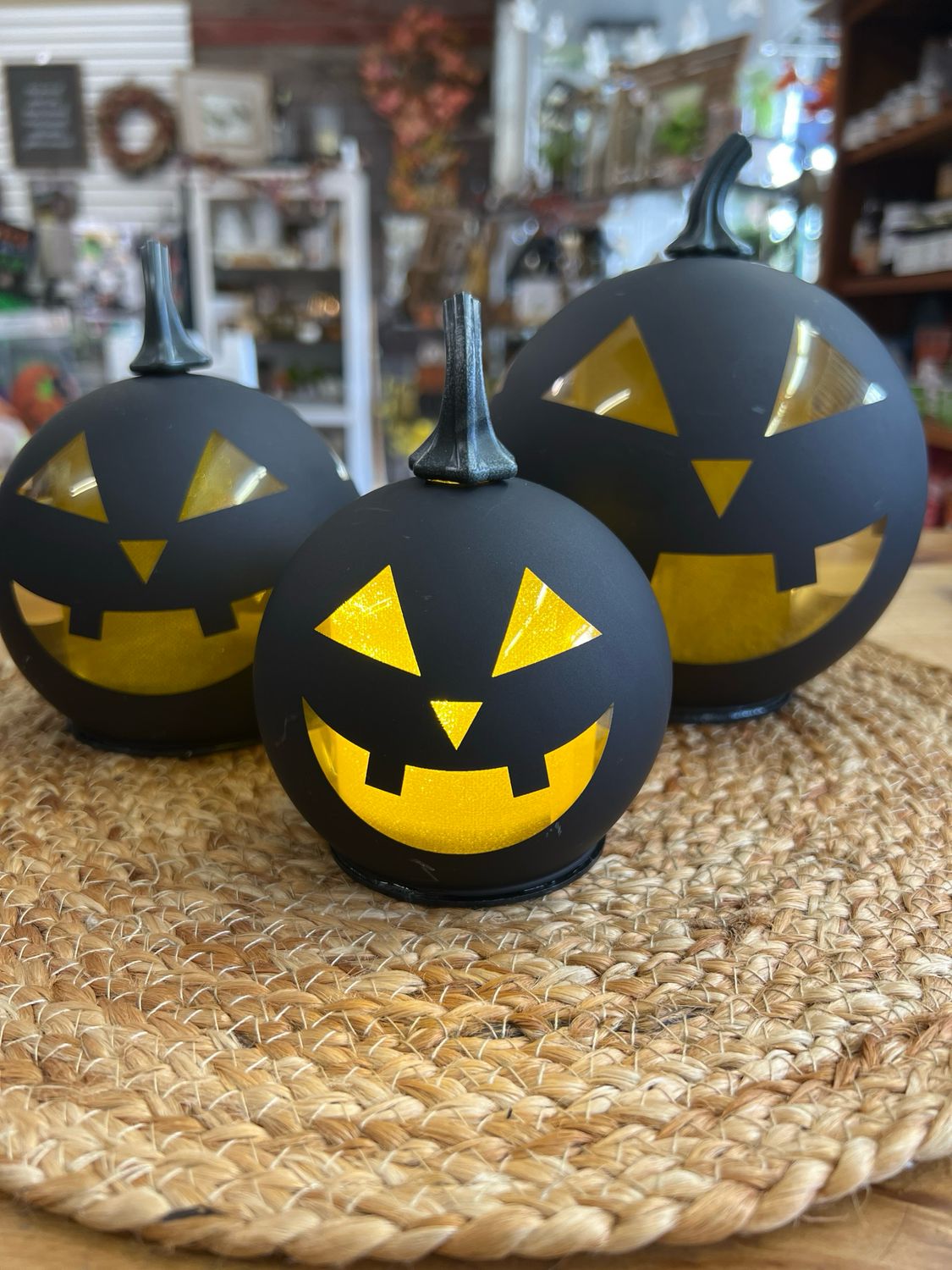 Black & Gold JackOLantern LED Black & Gold JackOLantern LED