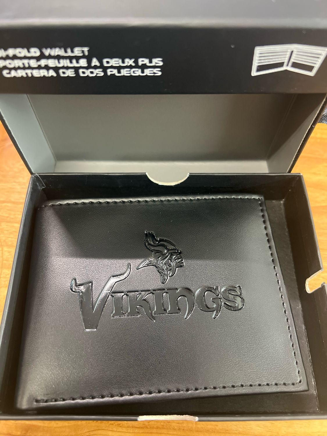Minnesota Vikings Black Bi-Fold Wallet Minnesota Vikings Black Bi-Fold Wallet