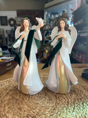 9-1/2&quot; Resin Angel Figurine