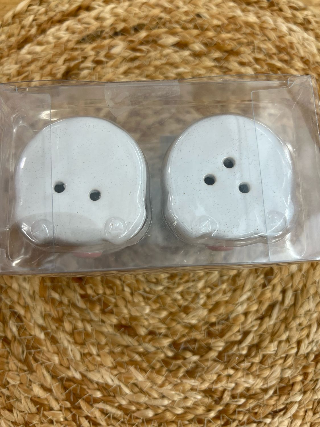 Set/2 Ceramic Piggy Salt &amp; Pepper Shakers