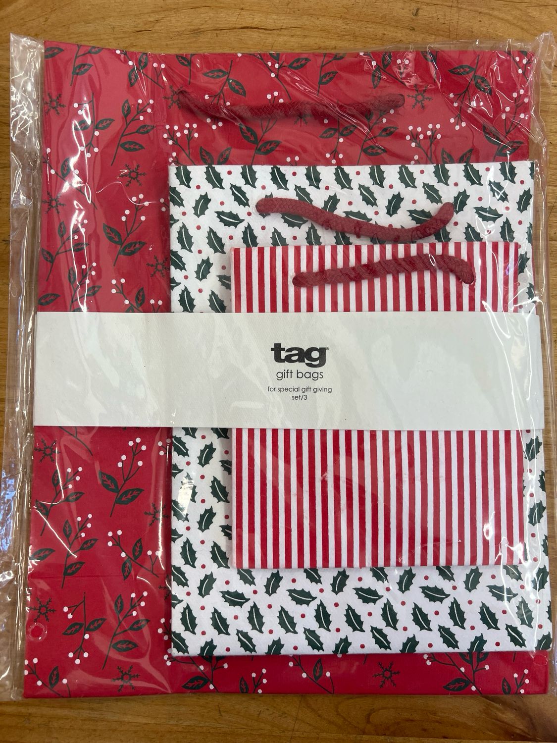 Tis the Season Gift Bag Set