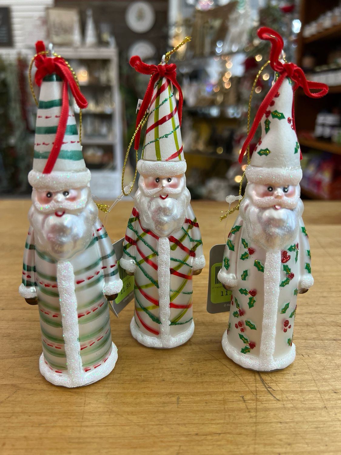 6&quot; Patterned Santa Ornament