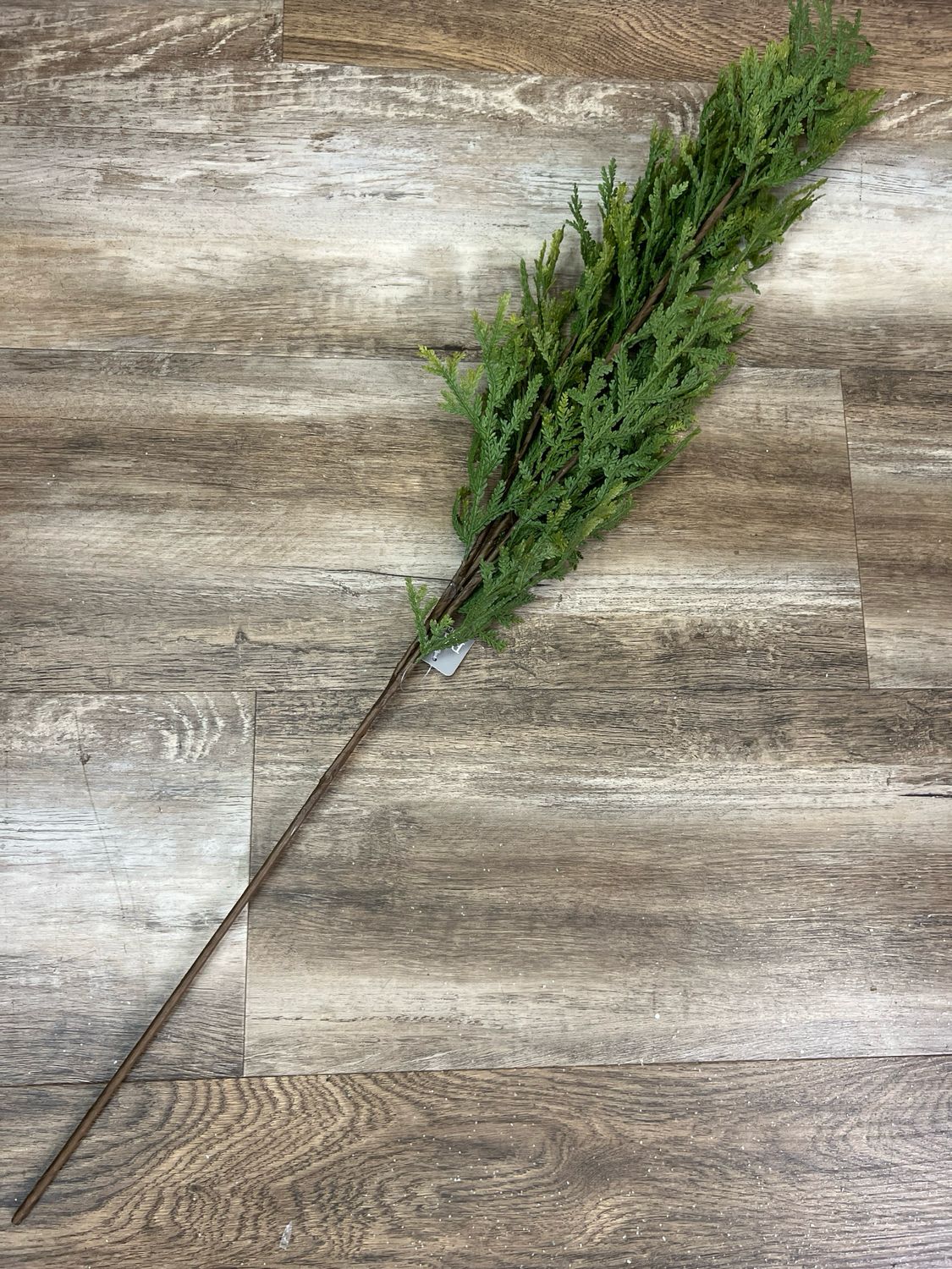 37&quot; Cedar Spray