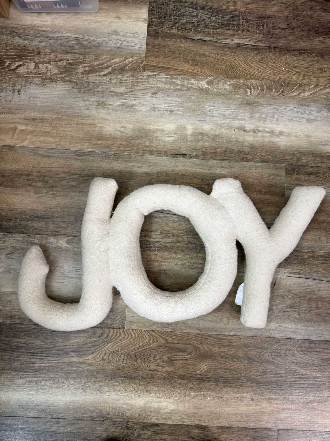 31&quot; Tufted JOY Pillow