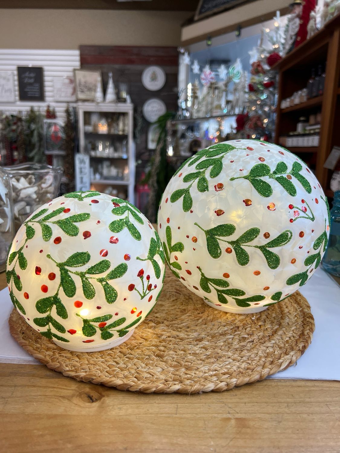 Botanical Holly LED Orb