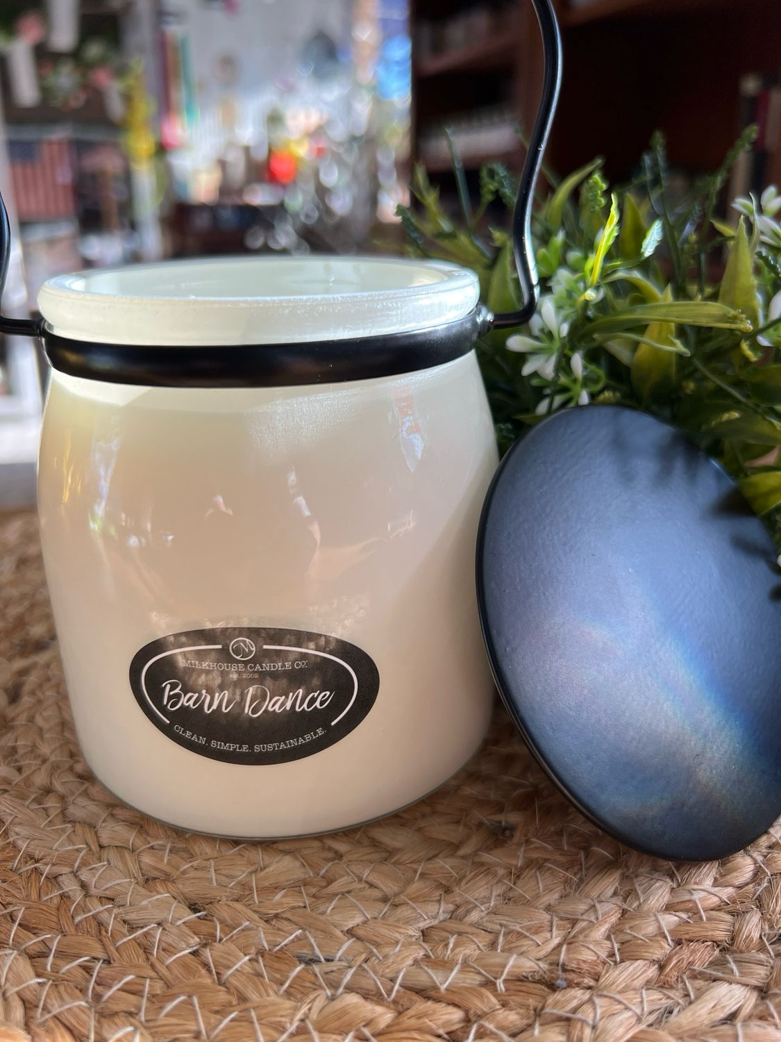 Milkhouse Barn Dance 16oz Butter Jar