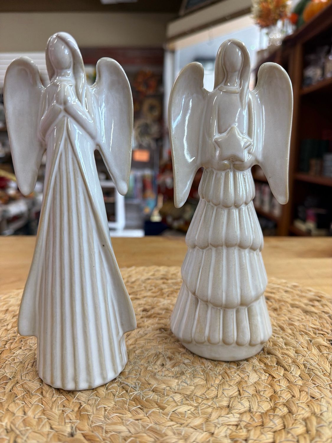 7-1/4" Ceramic Angel Figurine 7-1/4" Ceramic Angel Figurine
