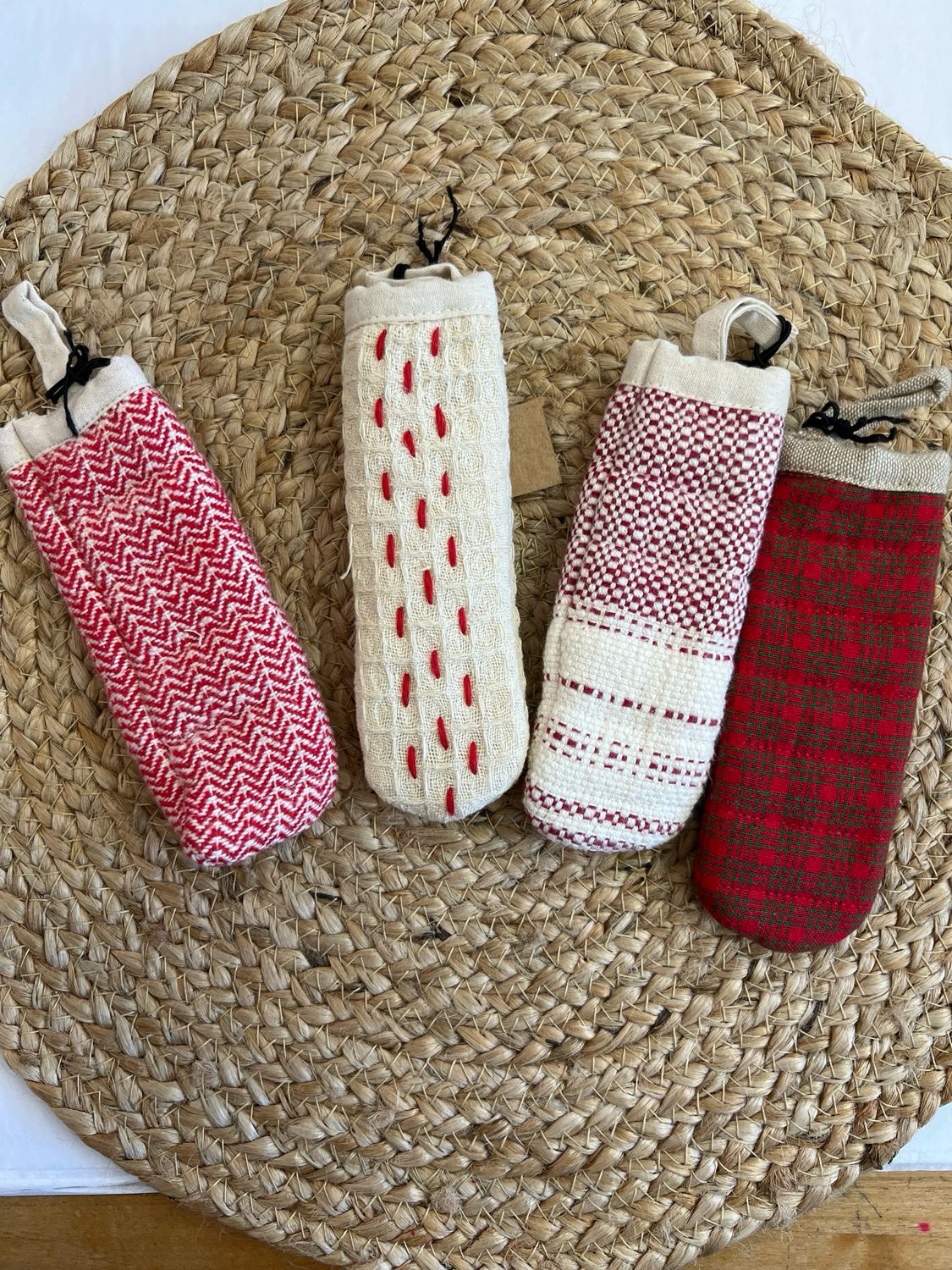 Embroidered Pot Handle Cover