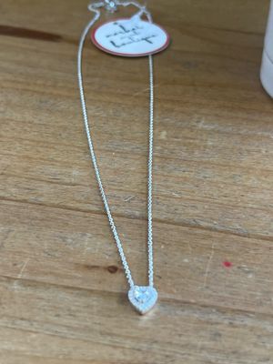 Tiny Diamond Heart Necklace Tiny Diamond Heart Necklace