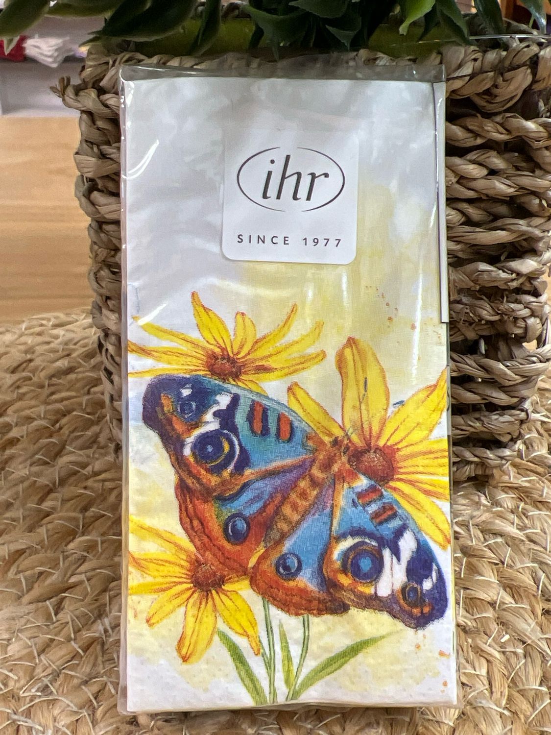 Garden Beauties Pocket Tissue Garden Beauties Pocket Tissue