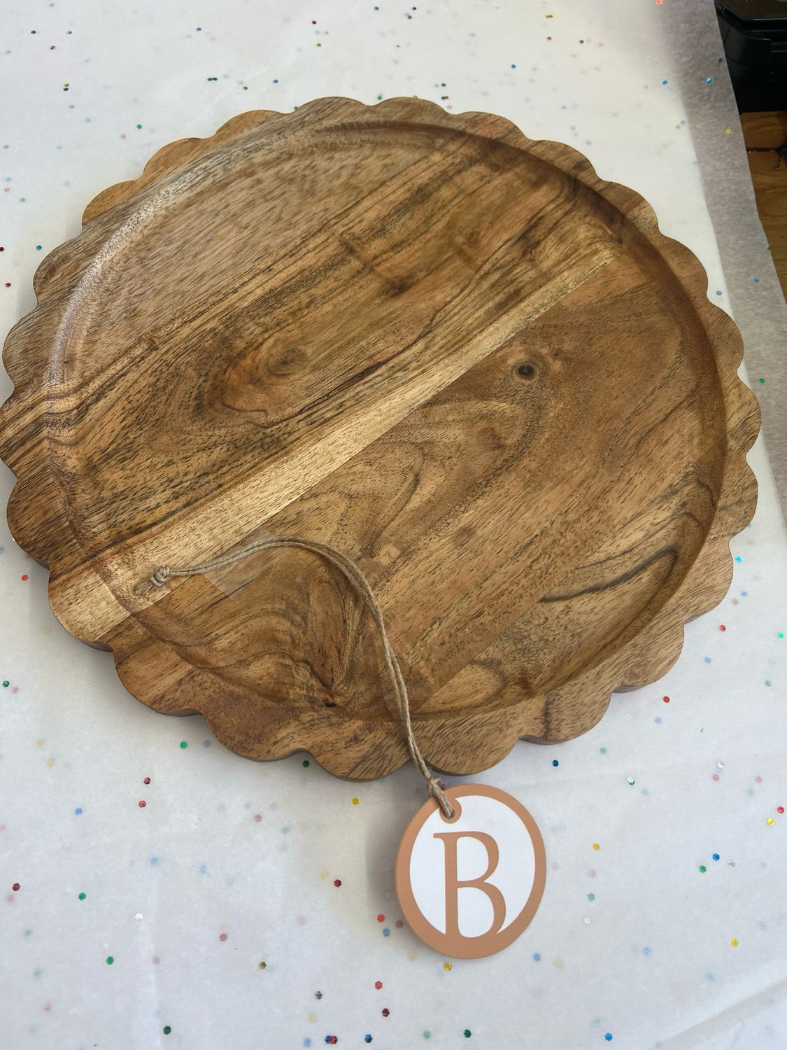 10" Scalloped Acacia Tray