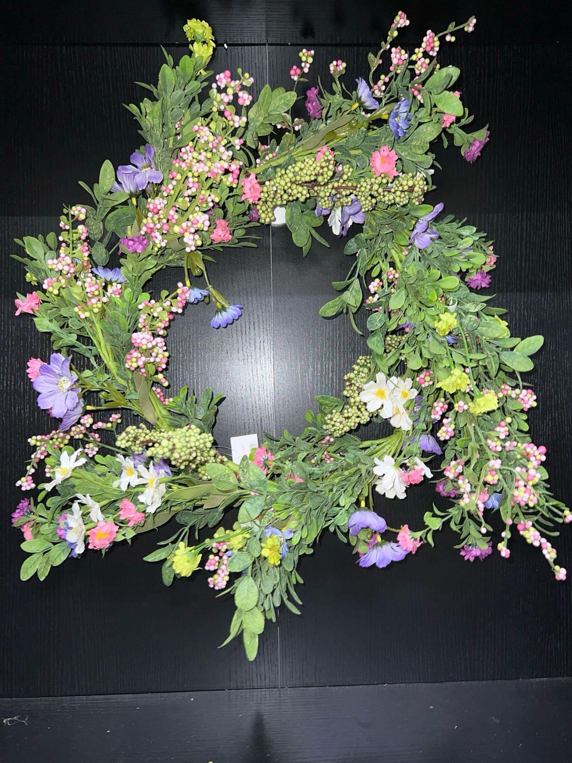 22" Spring's Chorus Wreath