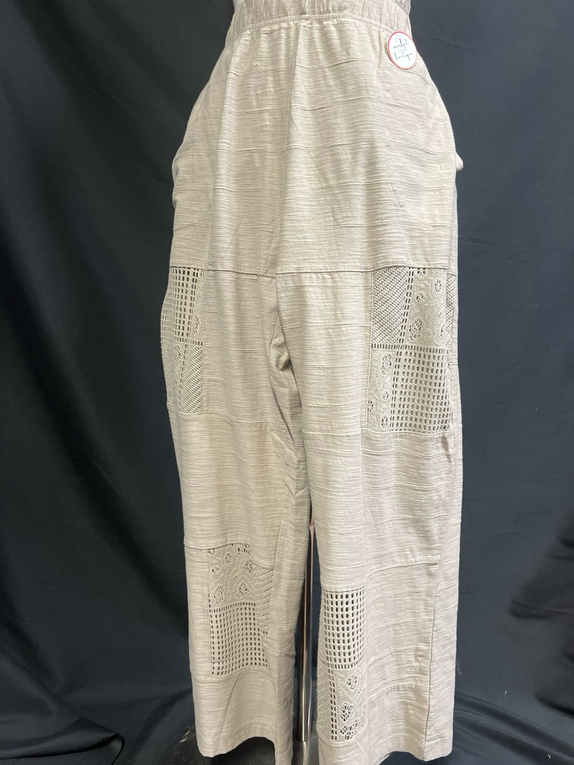 Eyelet Trim Ankle Pant Eyelet Trim Ankle Pant