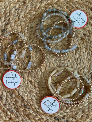 Set of 4 Beaded Mixed Bracelets