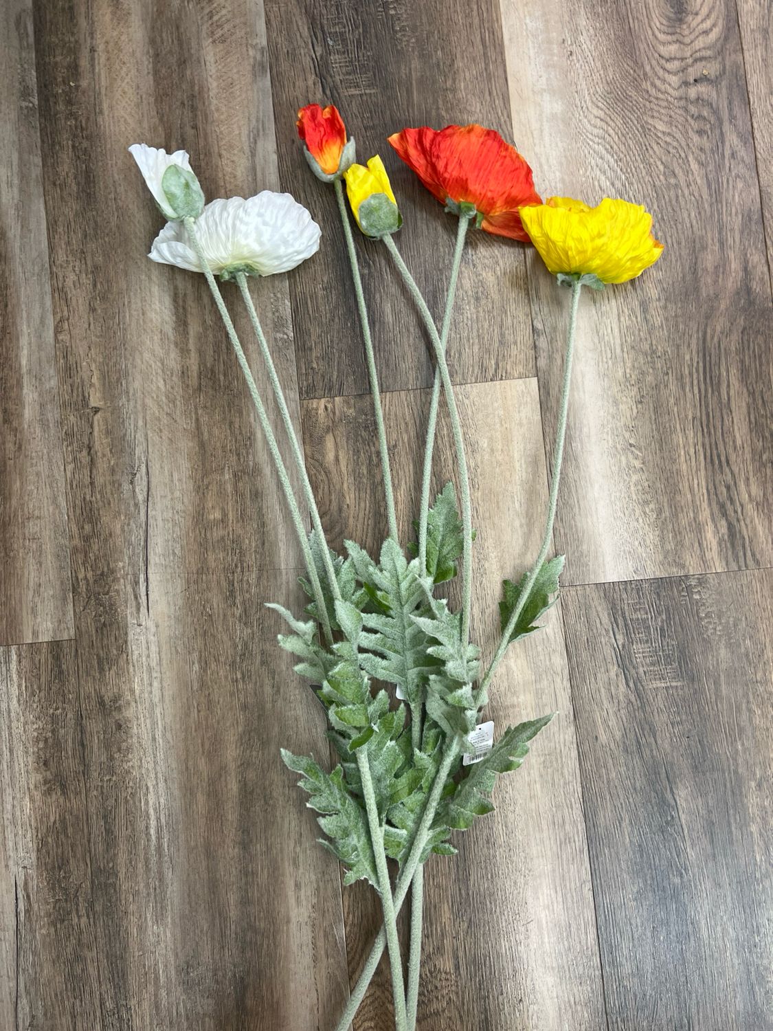 40" Lifelike Poppy Stem 40" Lifelike Poppy Stem