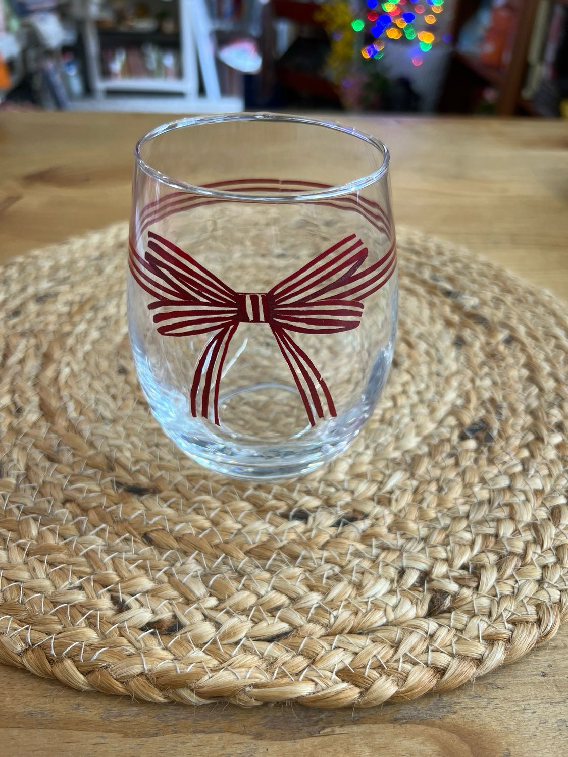 Bow Stemless Wine Glass