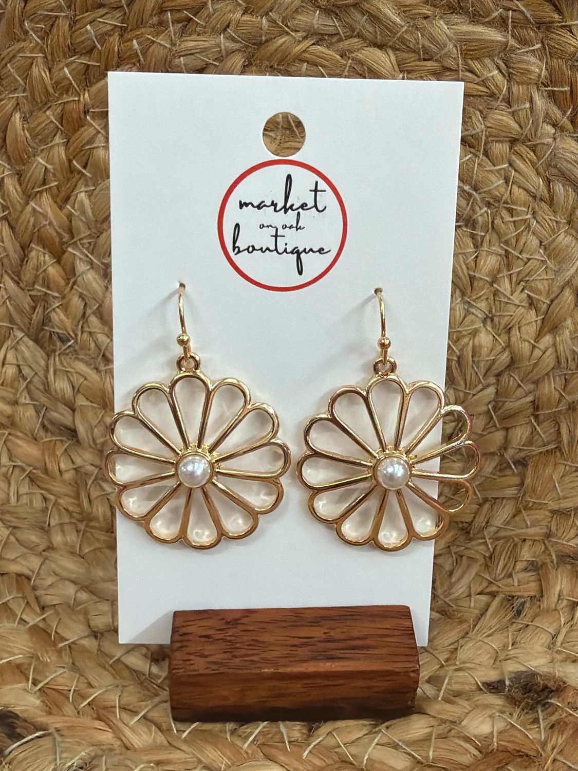 Daisy Drop Earrings