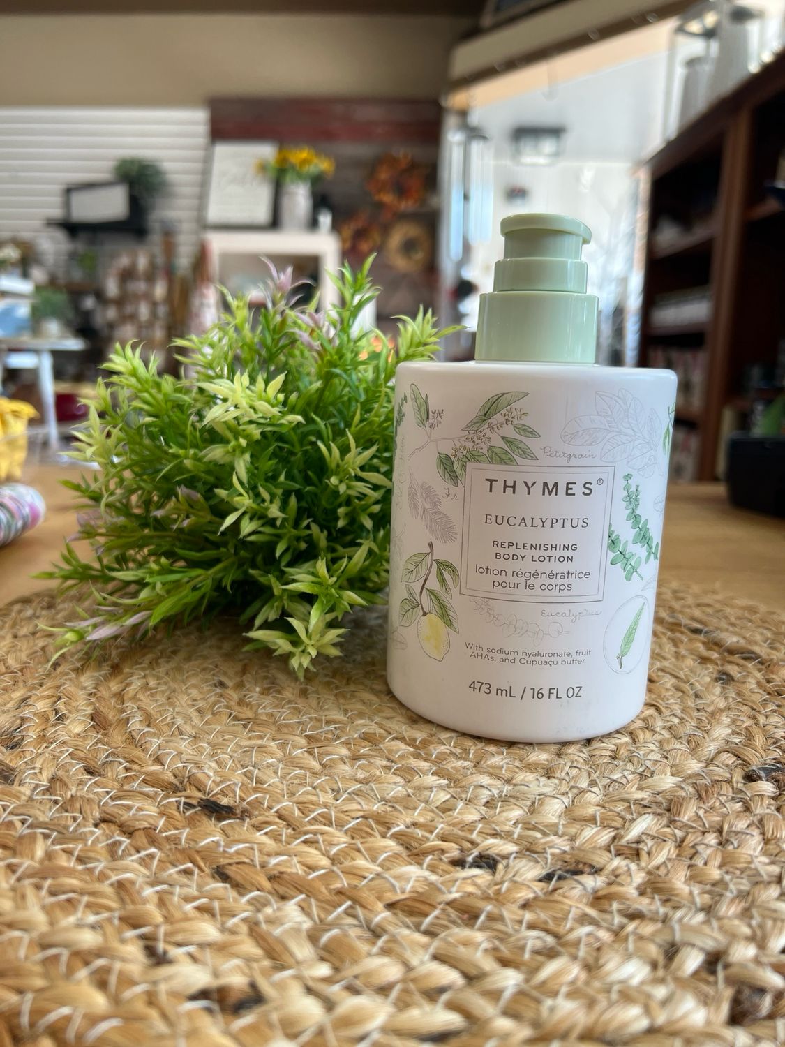 Thymes Eucalyptus Replenishing Body Lotion Thymes Eucalyptus Replenishing Body Lotion