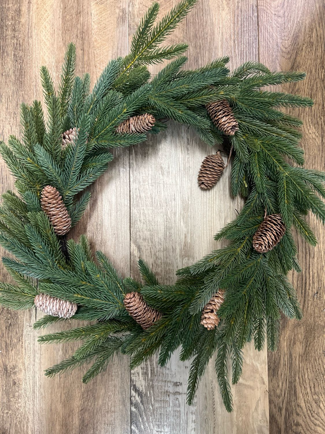 20" Pinecone &amp; Pine Wreath