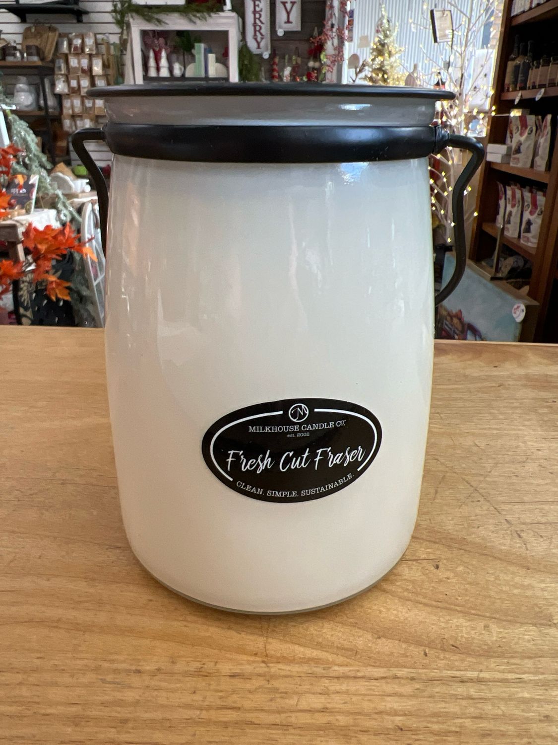 Milkhouse Fresh Cut Fraser 22oz Creamery Jar Milkhouse Fresh Cut Fraser 22oz Creamery Jar