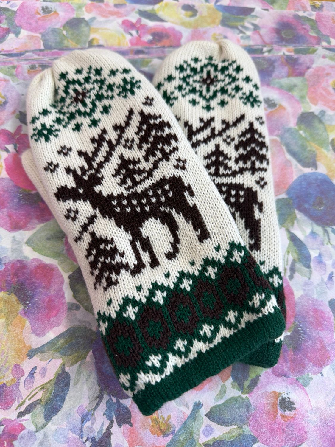 Panache Cream Deer Mittens