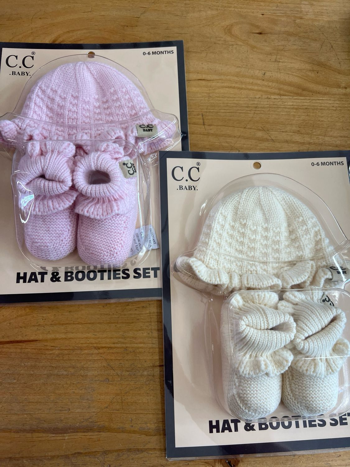Knitted Baby Bonnet & Bootie Set Knitted Baby Bonnet & Bootie Set