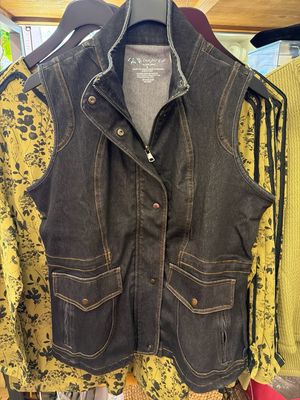 Wild Palms Black Cargo Vest