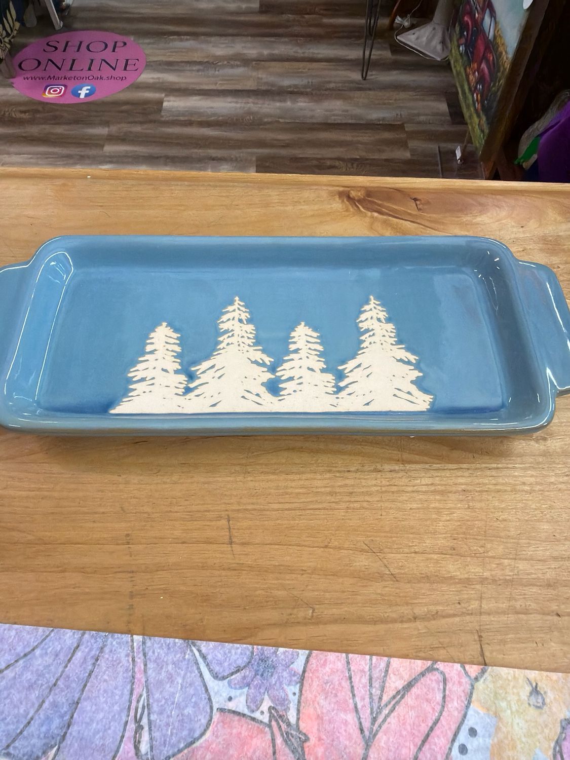 Wax Relief Stoneware Tray