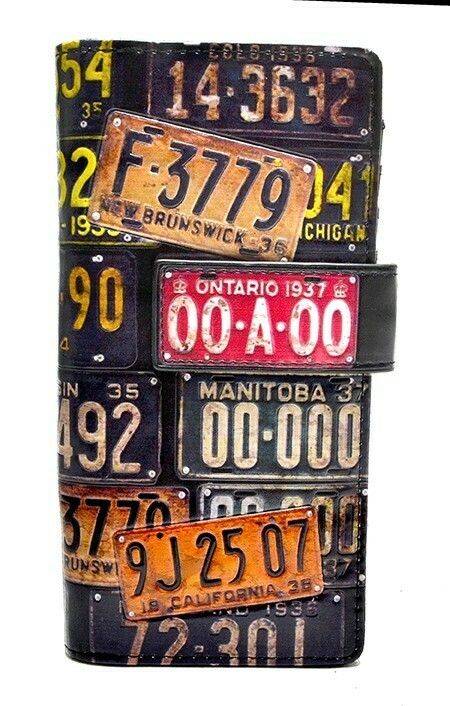 LICENSE PLATE WALLET
