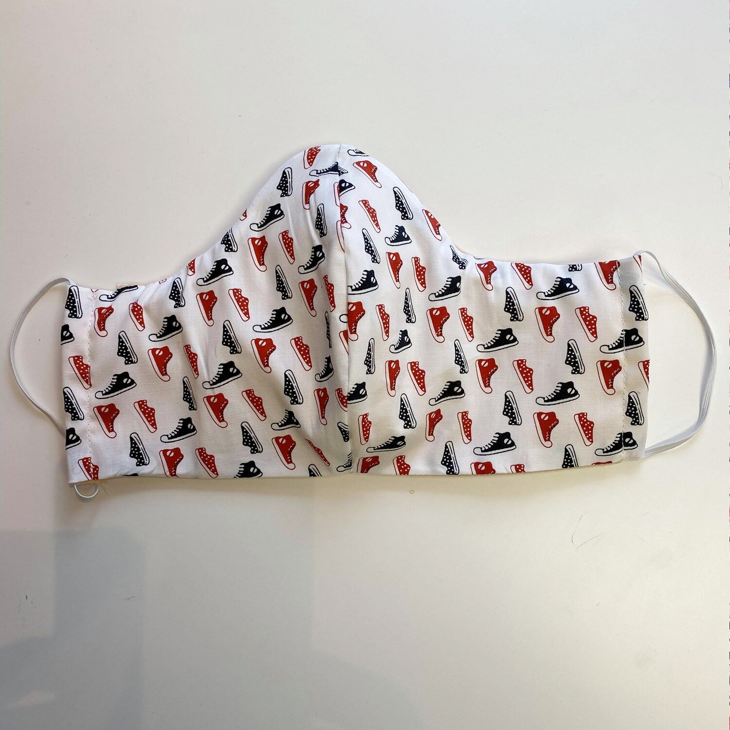 MINI SNEAKERS MASK