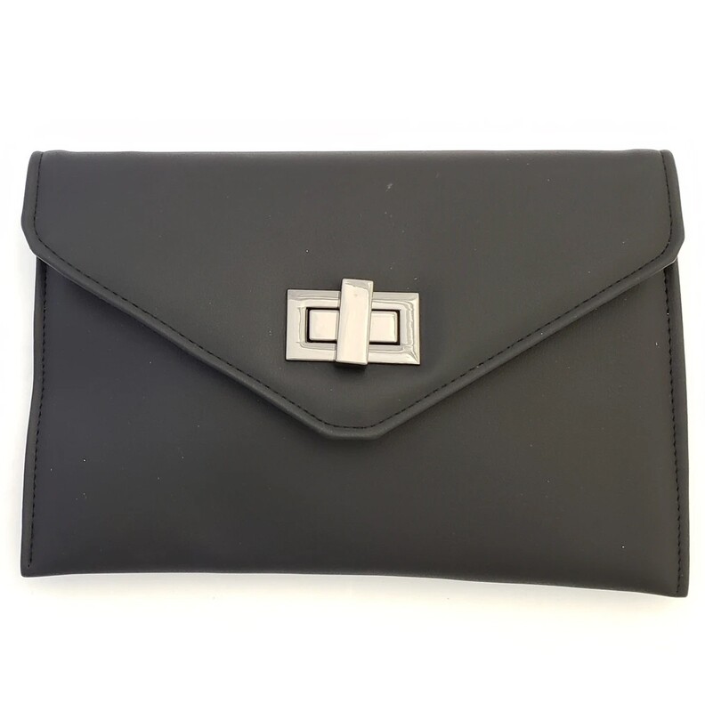 BUCKLE BLACK CLUTCH