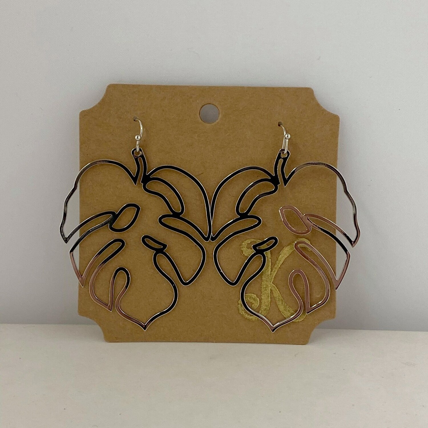 LEAVES OUTLINE EARRINGS