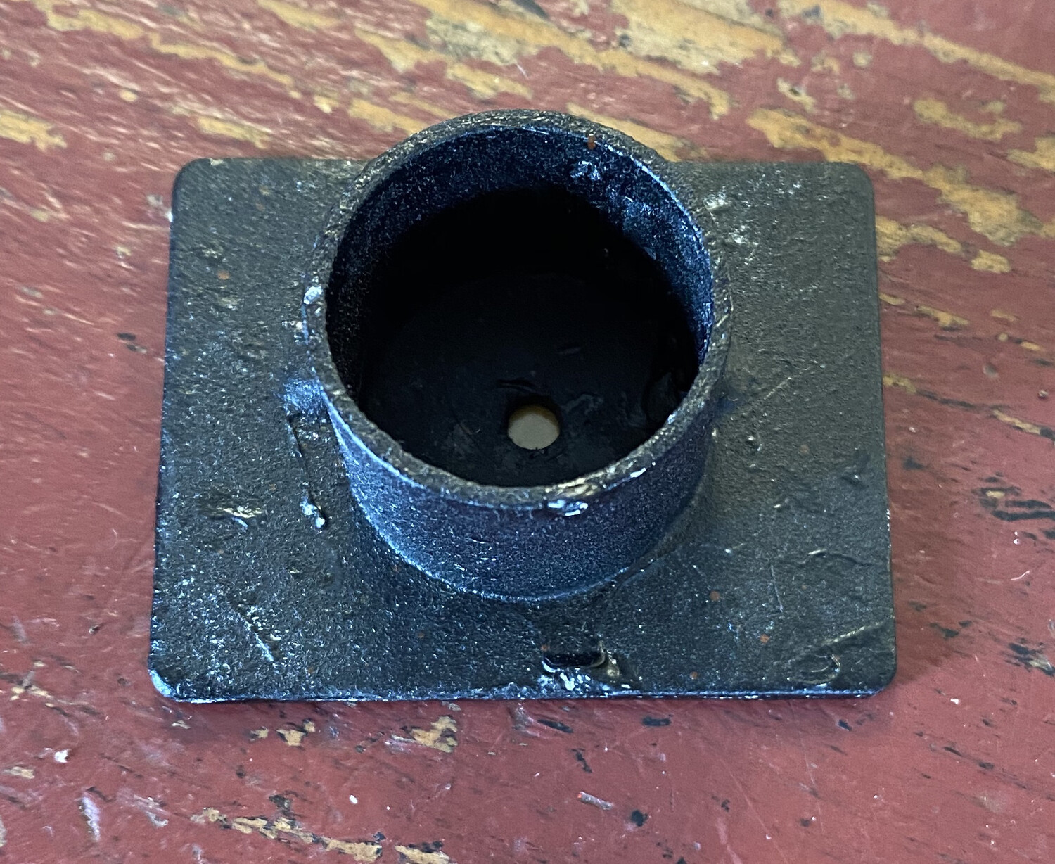 Single iron taper holder