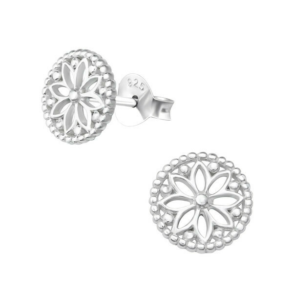 P39-27 Sterling Silver Filigree Circle Posts