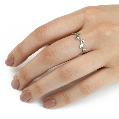 RP2414 Sterling Silver Vine Band Ring
