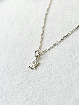 SSN877 Sterling Silver Tiny Lotus Bud Necklace