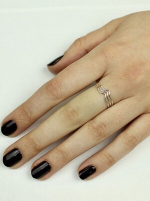 Sterling Silver Three V Band - RTM4262