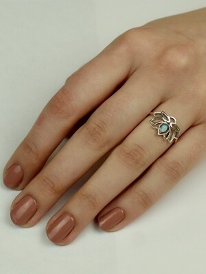 Sterling Silver Labradorite Lotus Ring - RB33