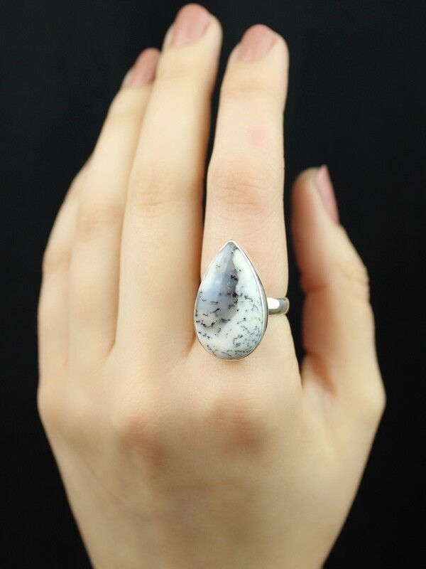 SIZE 7 - Sterling Silver Dendritic Agate Teardrop Ring - RIG7100