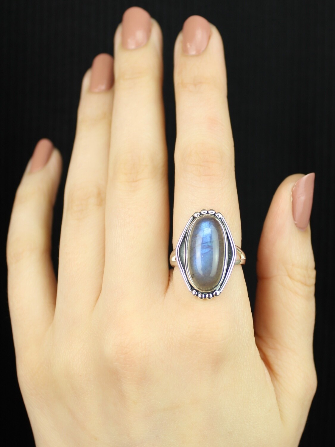 SIZE 8 - Sterling Silver Labradorite Oval Ring - RIG8107