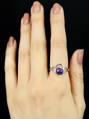 SIZE 8 - Sterling Silver Oval Charoite Ring - RIG8114