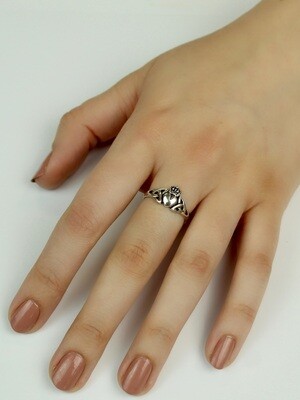 Sterling Silver Claddagh Triquetras Ring - RW2301